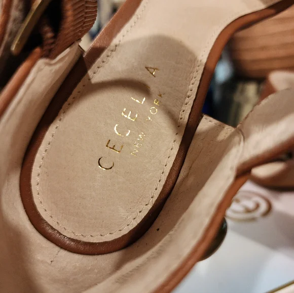 Cecelia Studded Block Sandals NEW - Picture 4 of 6